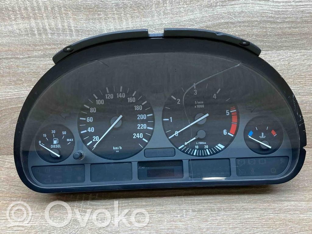 BMW 5 E39 Nopeusmittari (mittaristo) 