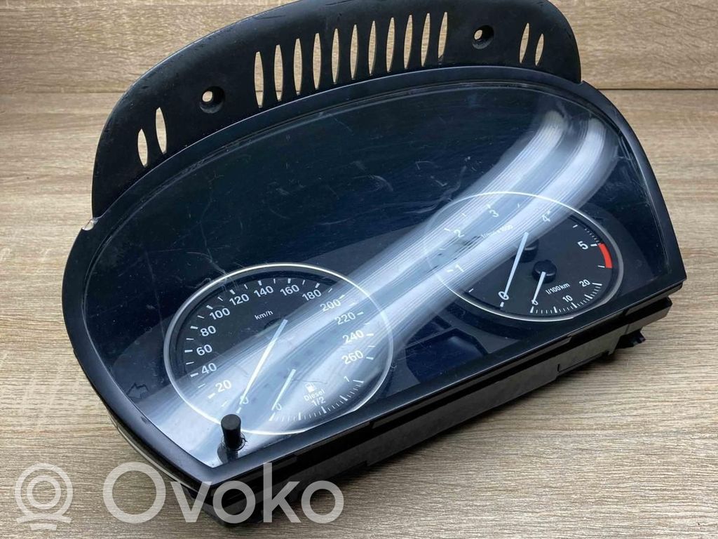 Speedometer (instrument cluster)   9194889,6976284