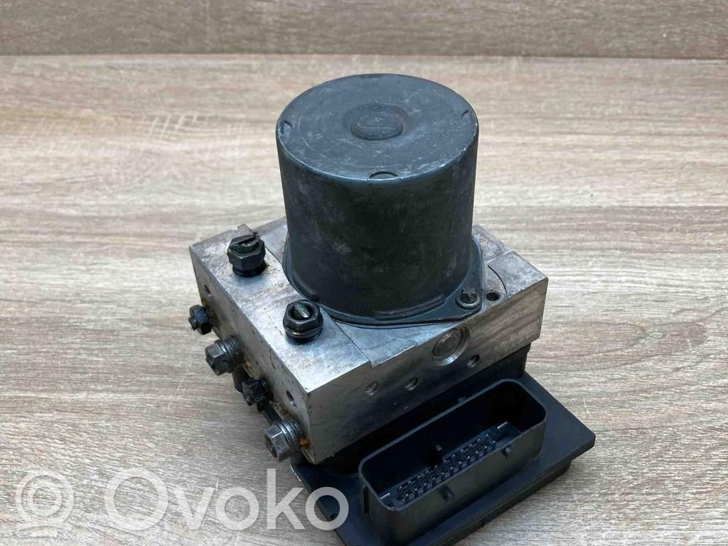 BMW 5 E60 E61 ABS Pump 