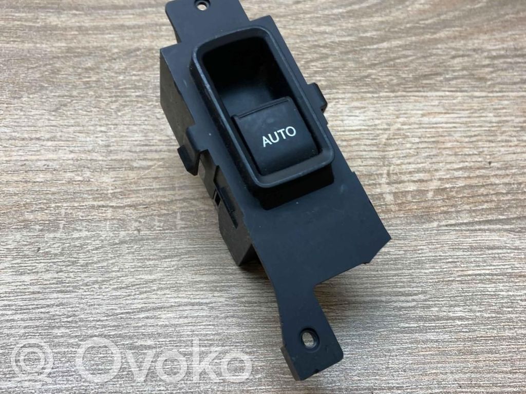Lexus IS 220D-250-350 Electric window control switch 