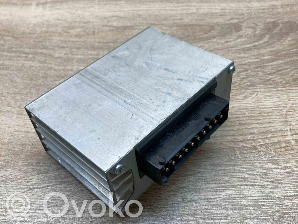 Garso stiprintuvas   6920461