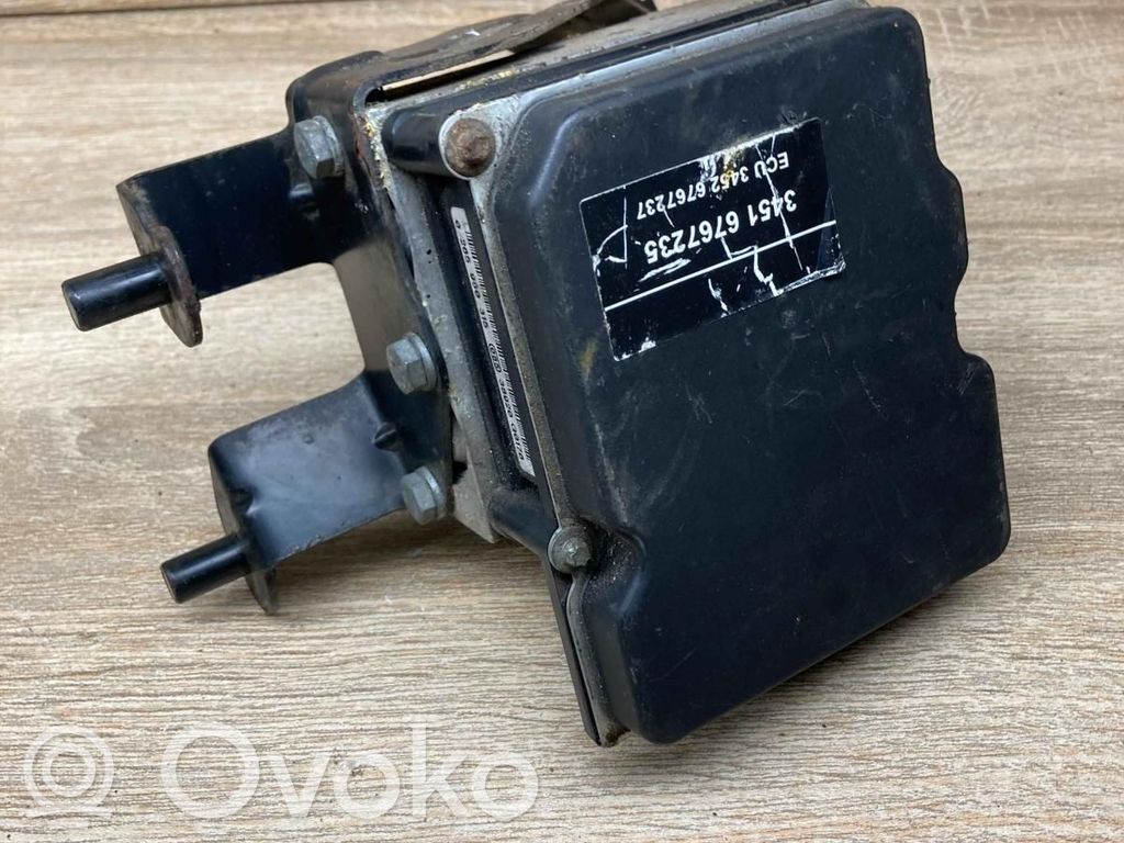 BMW 5 E60 E61 ABS Blokas 