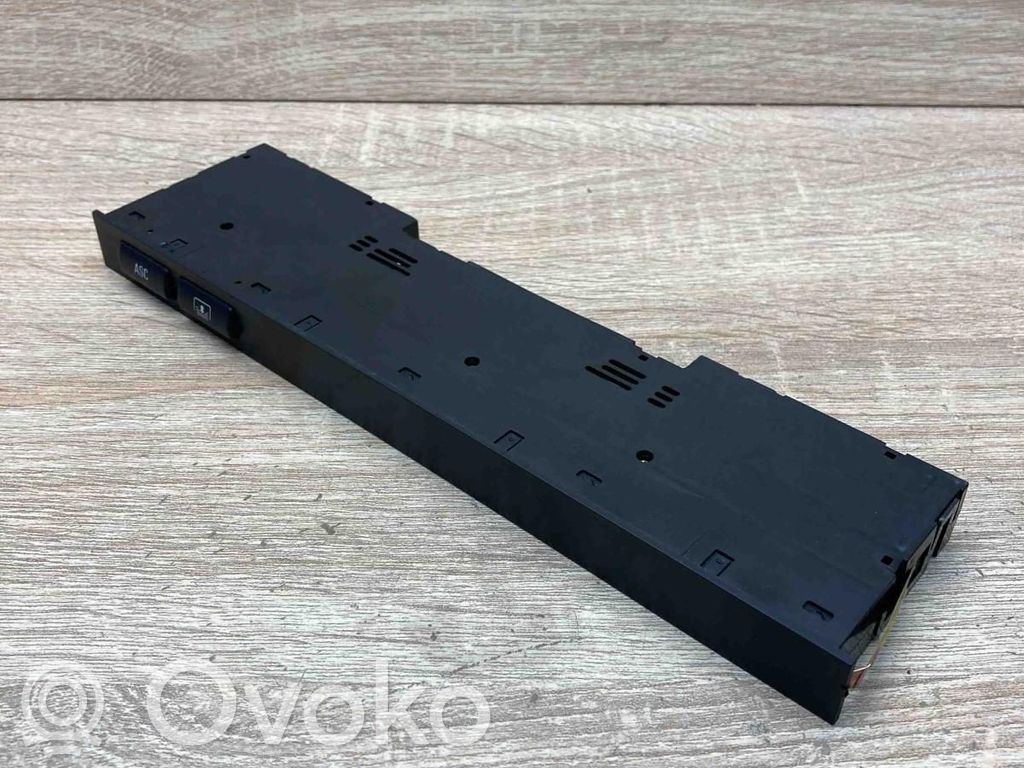 BMW 5 E39 Boîtier de commande ASC / interrupteurs 