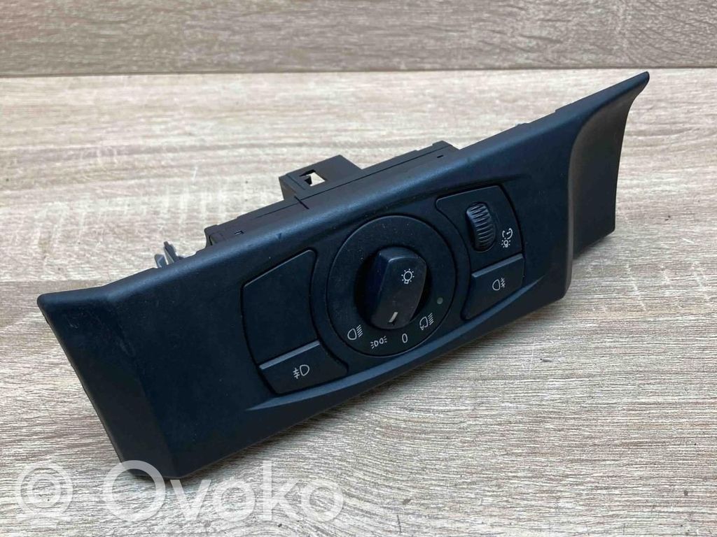BMW 1 E81 E87 Interruttore luci 