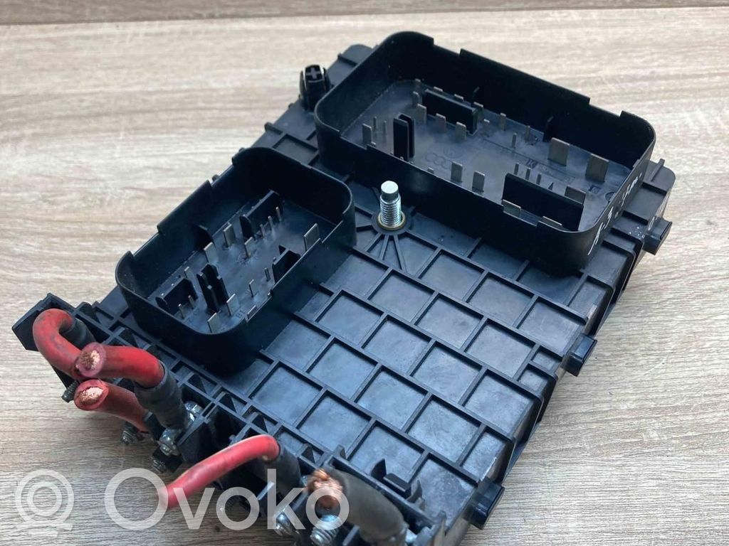 Volkswagen Golf V Modulo fusibile 
