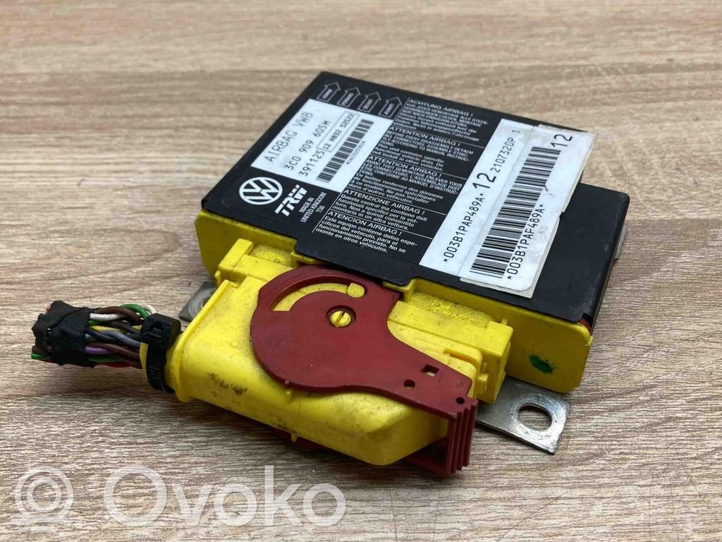 Volkswagen PASSAT B6 Unitate/modul de comandă airbaguri 