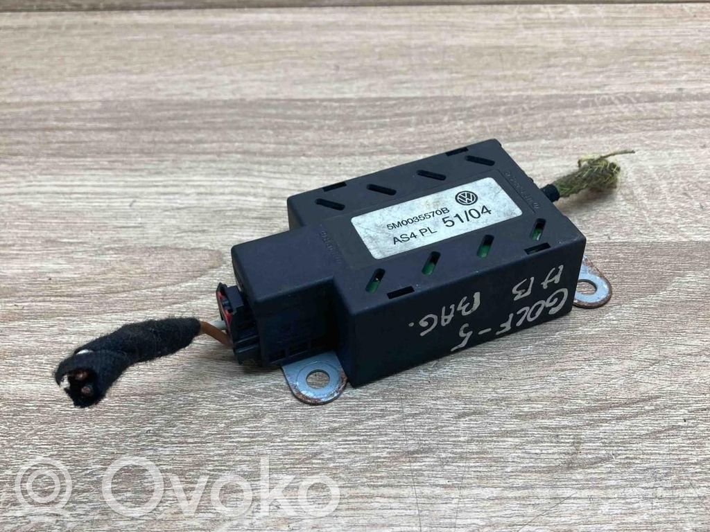 Volkswagen Golf VI Amplificatore antenna