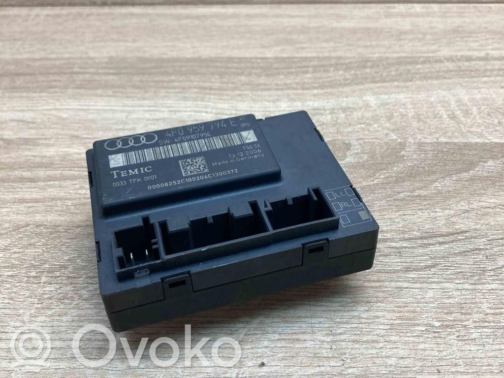 Unité de commande module de porte   4F0959794E