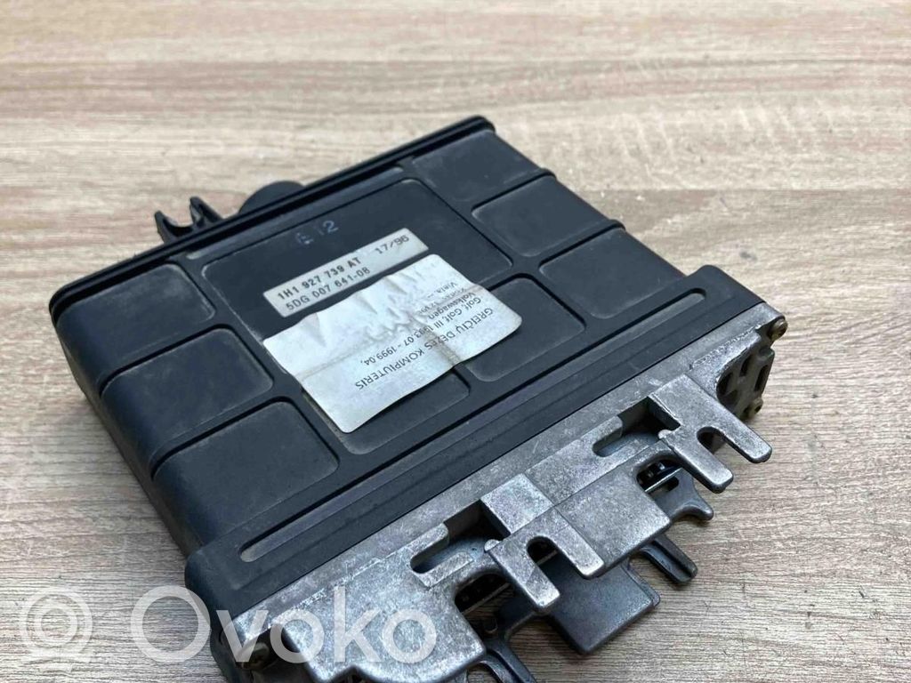 Volkswagen PASSAT B4 Sterownik / Moduł skrzyni biegów 