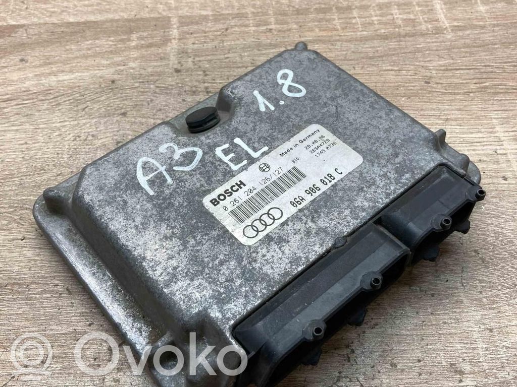 Engine control unit/module ECU   06A906018C,0261204126