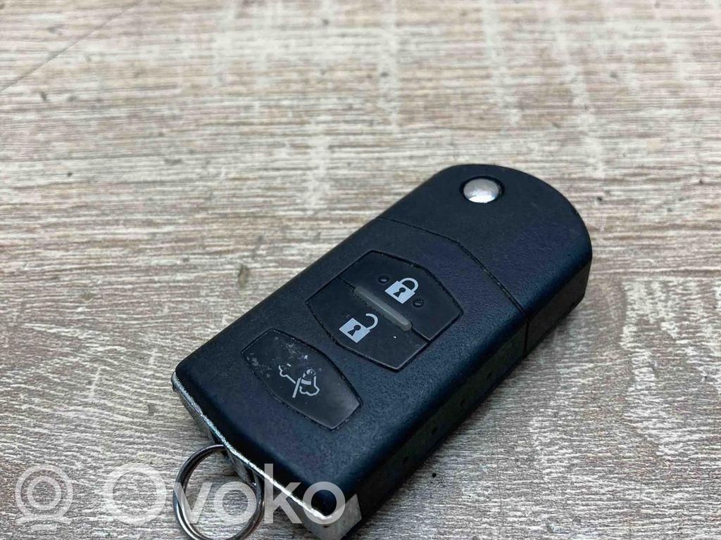 Mazda 323 F Clé / carte de démarrage 