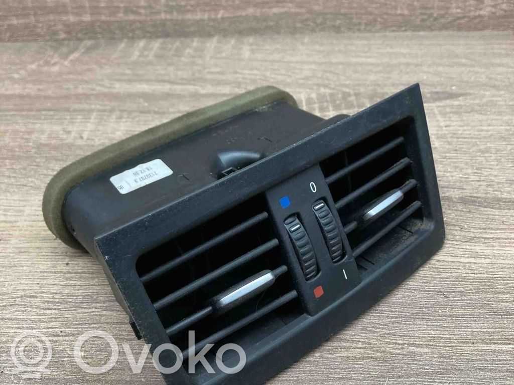 BMW 3 E90 E91 Rejilla de ventilación trasera 