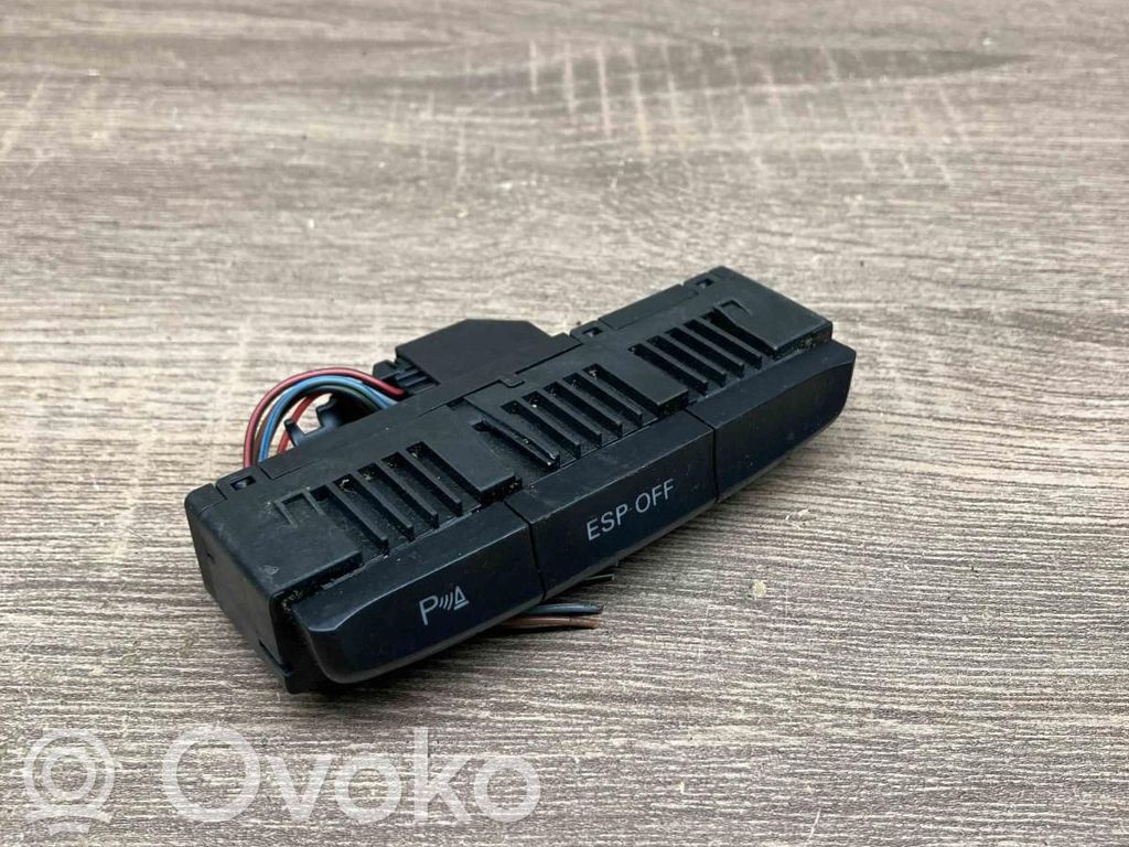 ESP (stability program) switch   8K0959673A