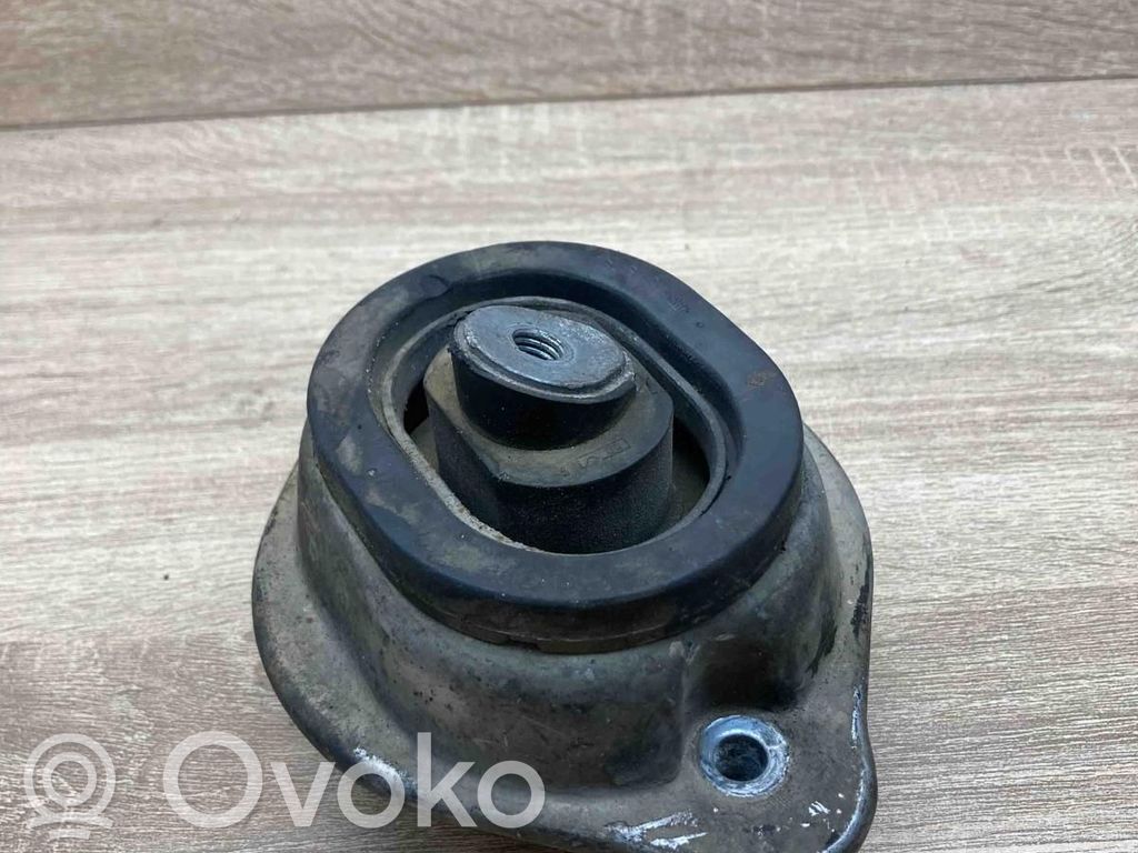 BMW X5 E53 Engine mount bracket 