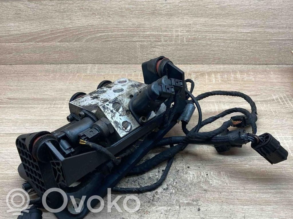 BMW 7 E65 E66 Ansamblu control stabilizator activ cu supapă 