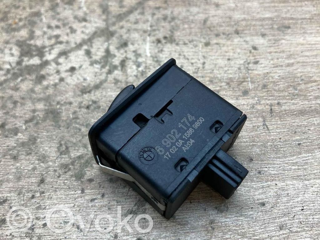 Electric window control switch   6902174,15869800