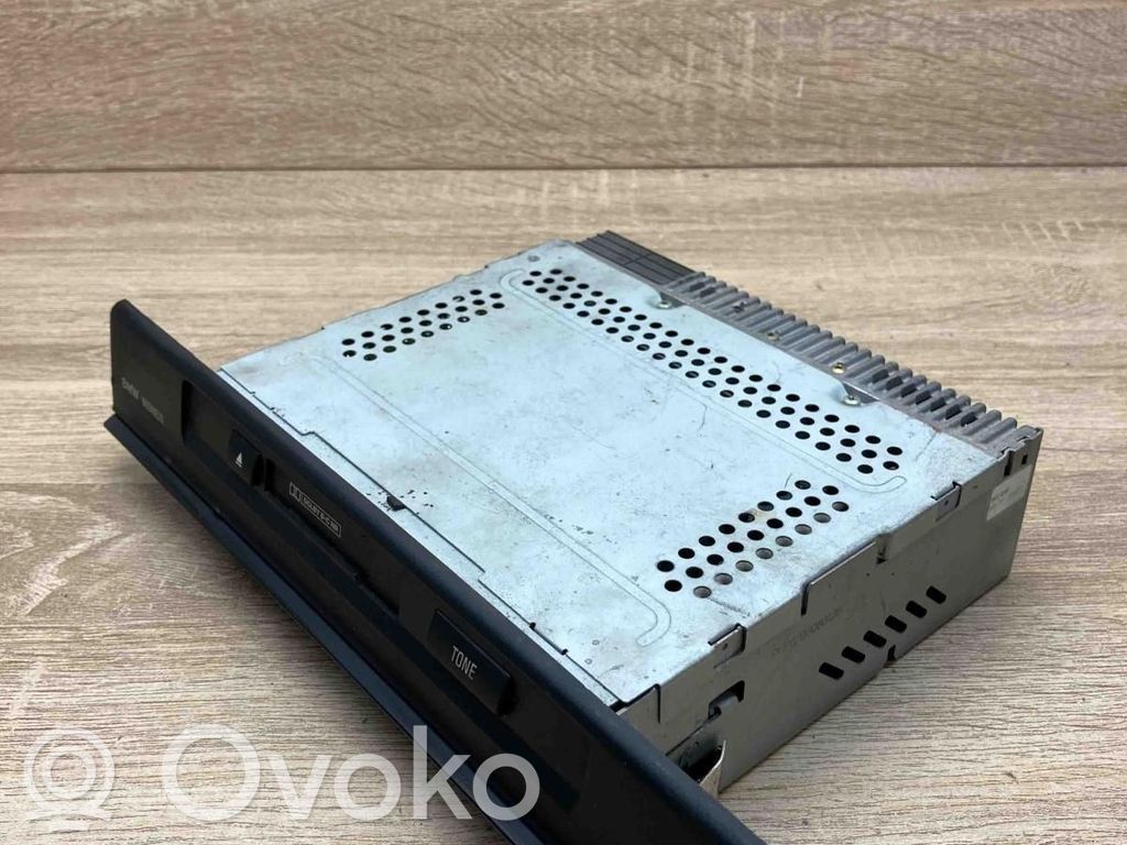 Radio / CD-Player / DVD-Player / Navigation   6915689,BMWBUSINESS