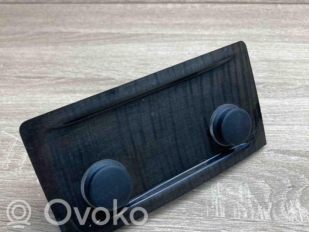 BMW 5 E60 E61 Console centrale arrière, garniture d'allume-cigare/cendrier 
