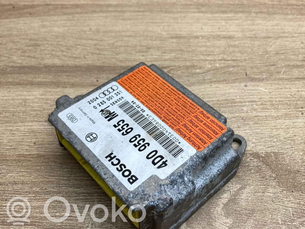 Audi A8 S8 D2 4D Airbag control unit/module 
