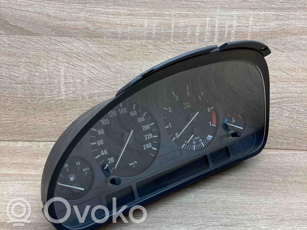 BMW 5 E39 Speedometer (instrument cluster) 