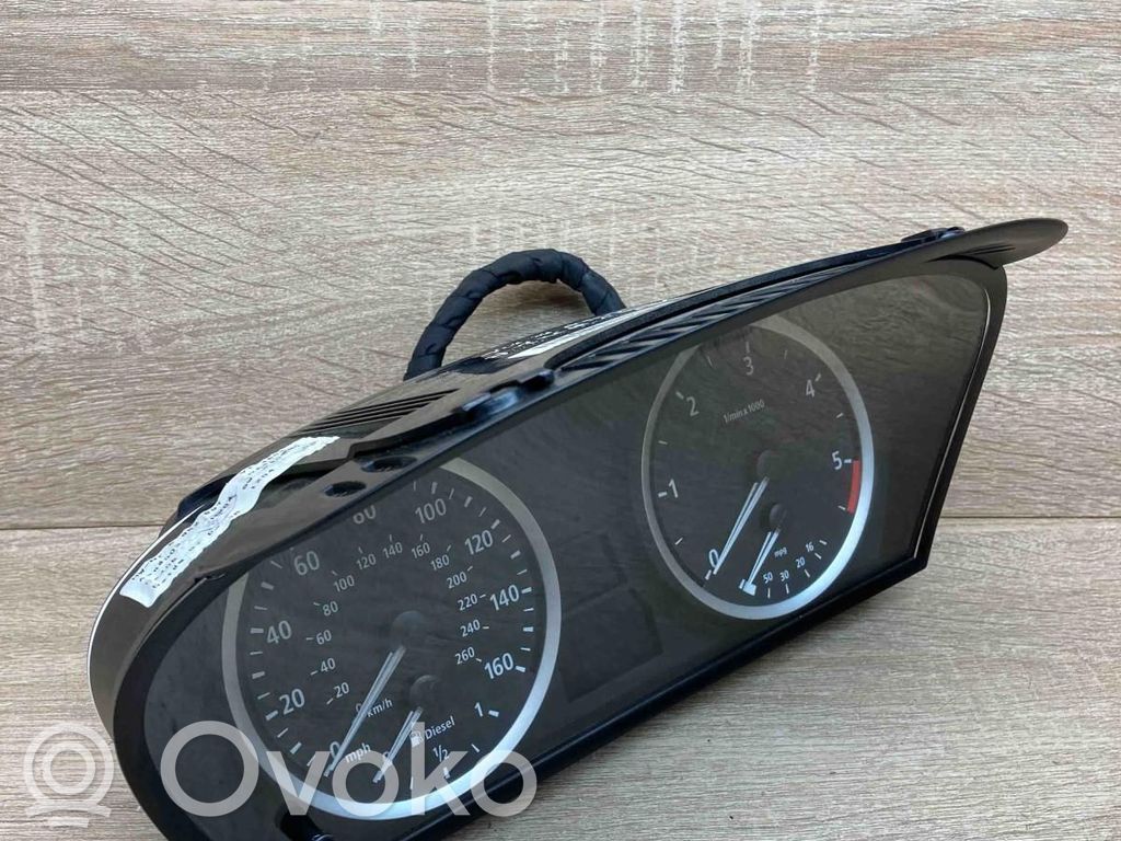 BMW 5 E60 E61 Vitezometru (grup de instrumente) 