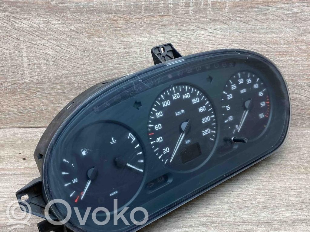 Renault Scenic II -  Grand scenic II Compteur de vitesse tableau de bord 