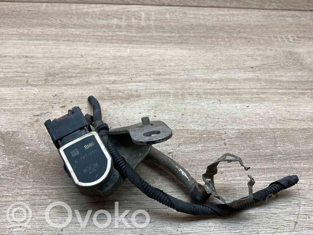 Headlight/headlamp level sensor   6785205