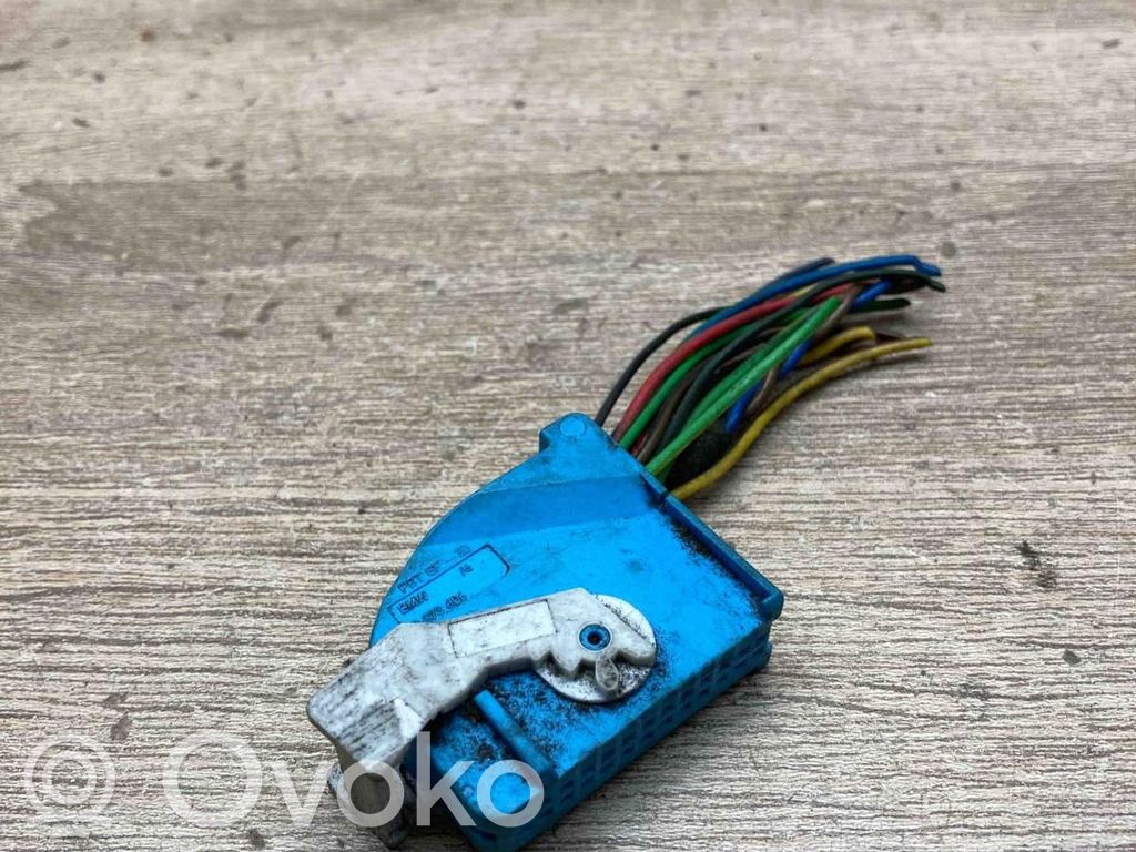 Cable de la bujía   8373606,B1026Y242