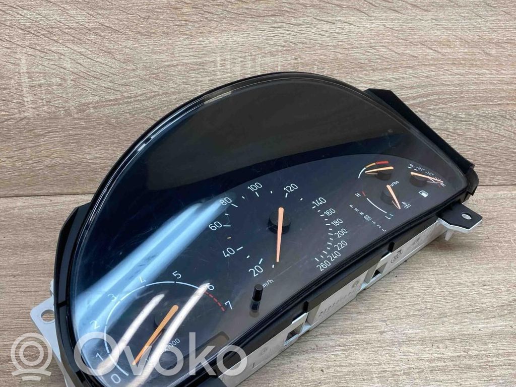 Saab 9-5 Speedometer (instrument cluster) 