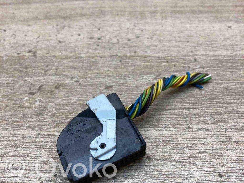 Plug wire   6913630