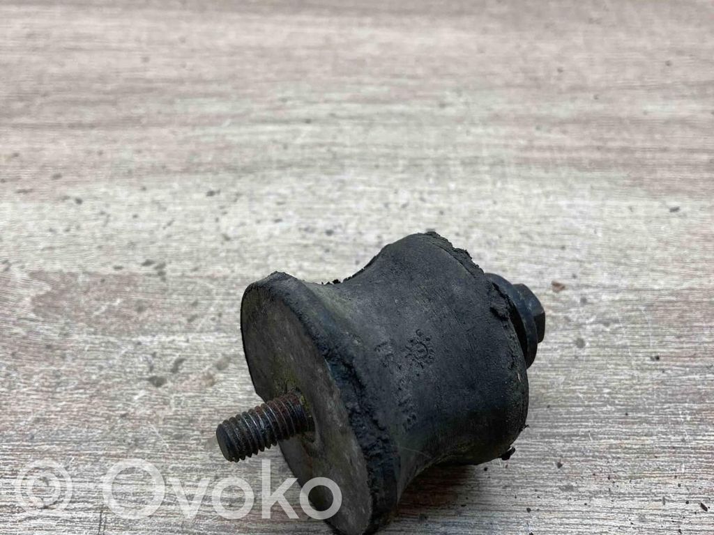 BMW 3 E46 Pārnesumkārbas spilvens 
