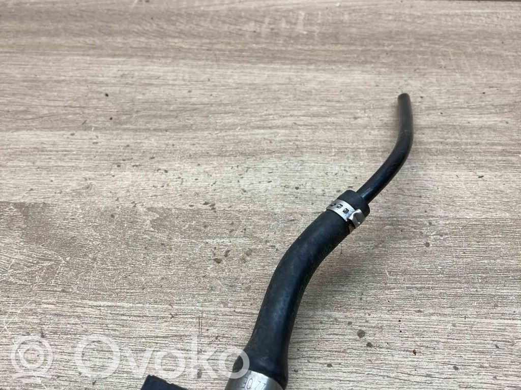 BMW 3 E90 E91 Przewód / Wąż chłodnicy 