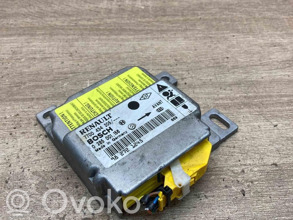 Renault Clio II Airbag control unit/module 