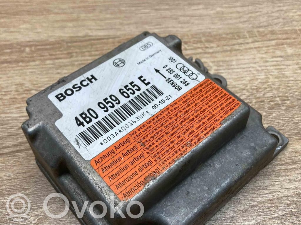 Audi A6 S6 C5 4B Airbag control unit/module 