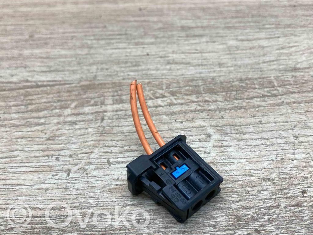 Cable de la bujía   4E0973702,114188621,2PIN