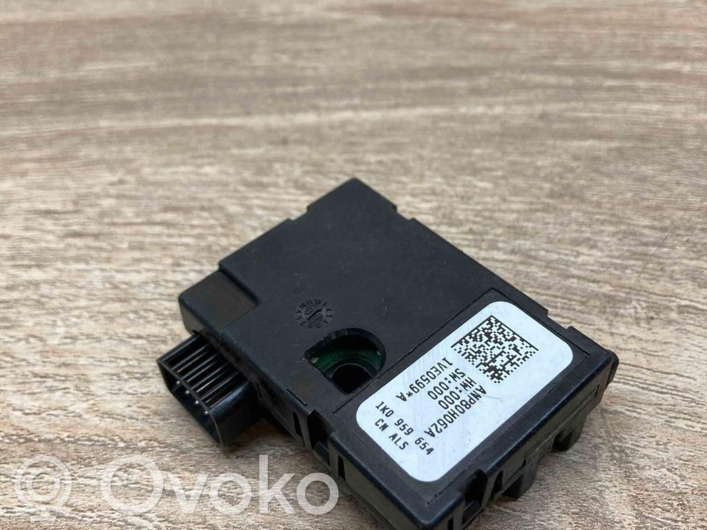 Audi A3 S3 8P Sensore angolo sterzo