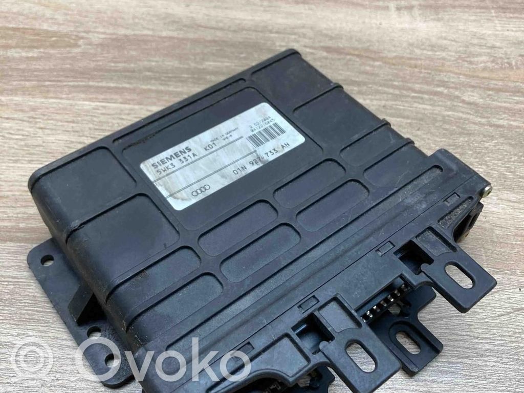 Audi A4 S4 B5 8D Gearbox control unit/module 