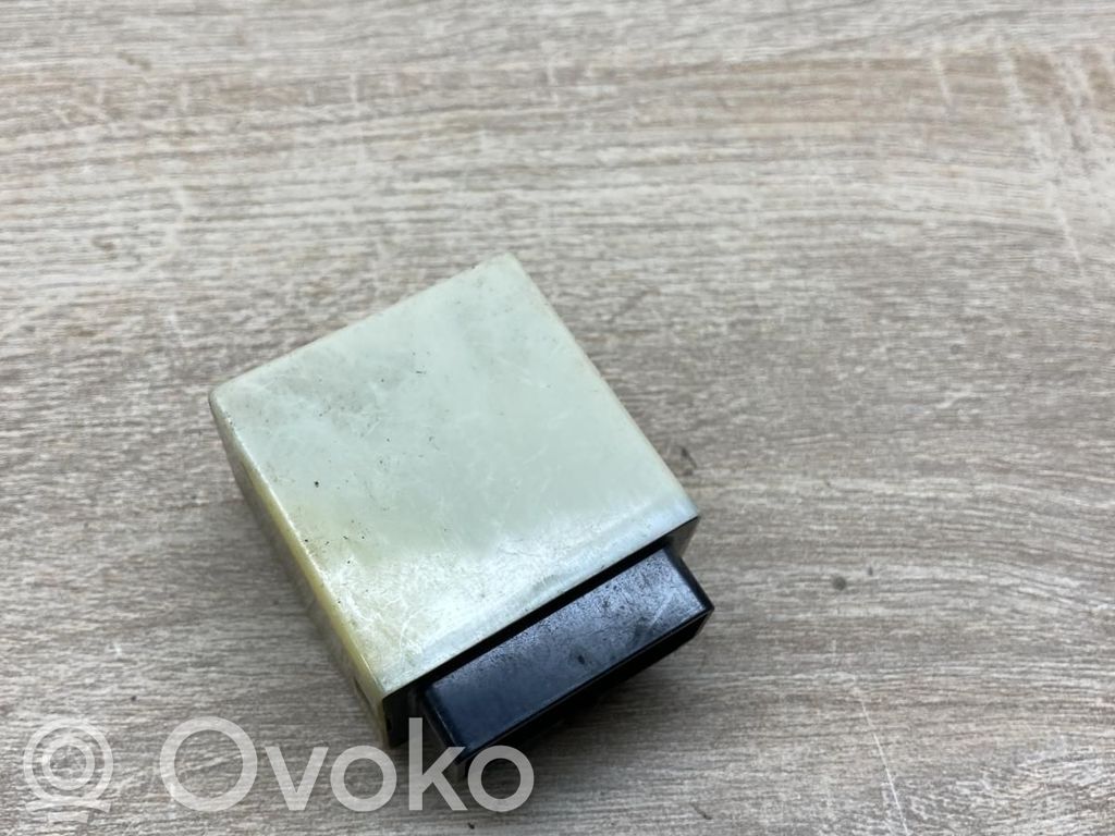 Mazda MPV Oven ohjainlaite/moduuli 