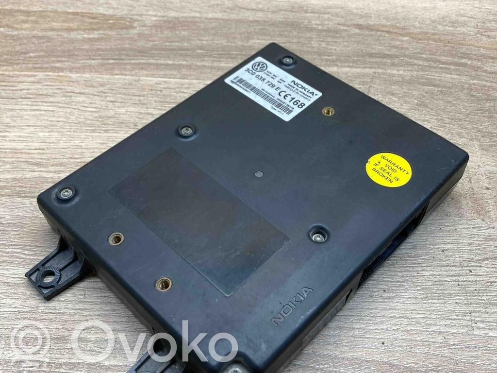 Unidad de control/módulo del teléfono   3C0035729E
