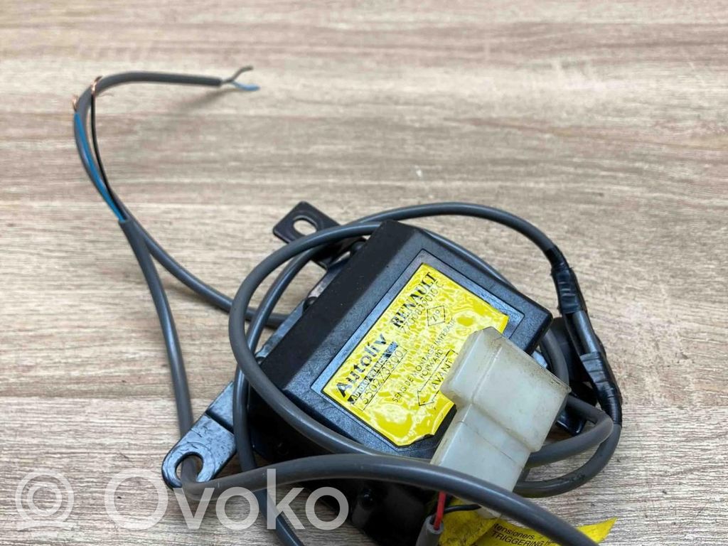 Renault Twingo I Centralina/modulo airbag 