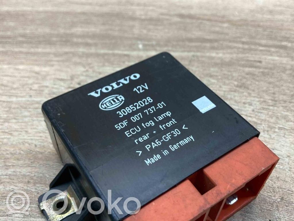 Volvo S40, V40 Light module LCM 