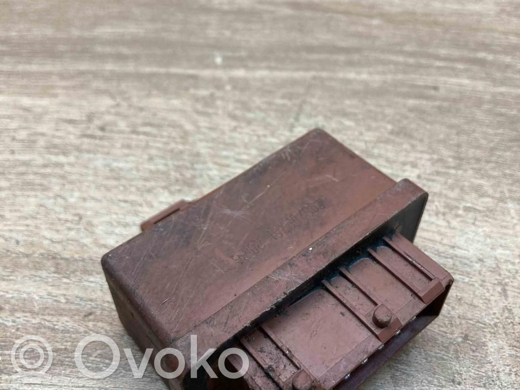 Citroen Xsara Kvēlsveču relejs 