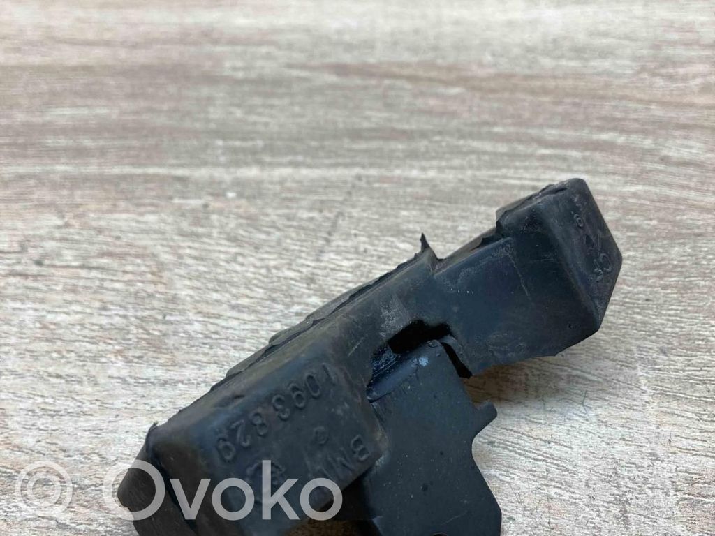 BMW 7 E38 Stūres statņa slāpētājs / demferis 