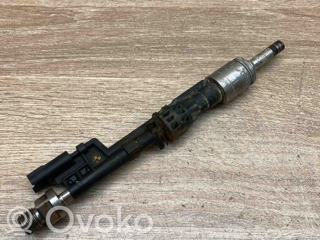 BMW X5 E70 Polttoainesuutin 
