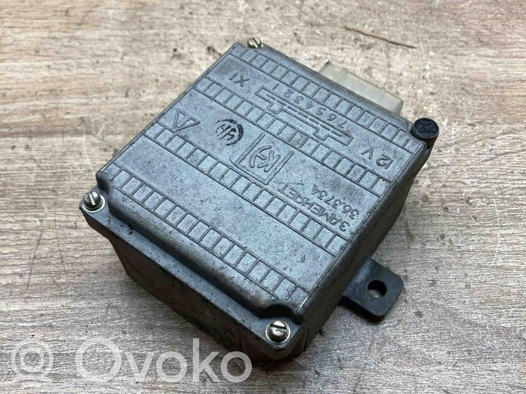 Lada Niva Unitate control motor/modul ECU 