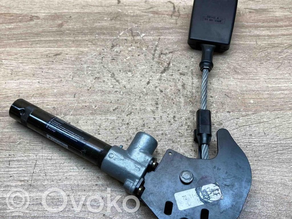 BMW 7 E38 Sagtis diržo priekinė 