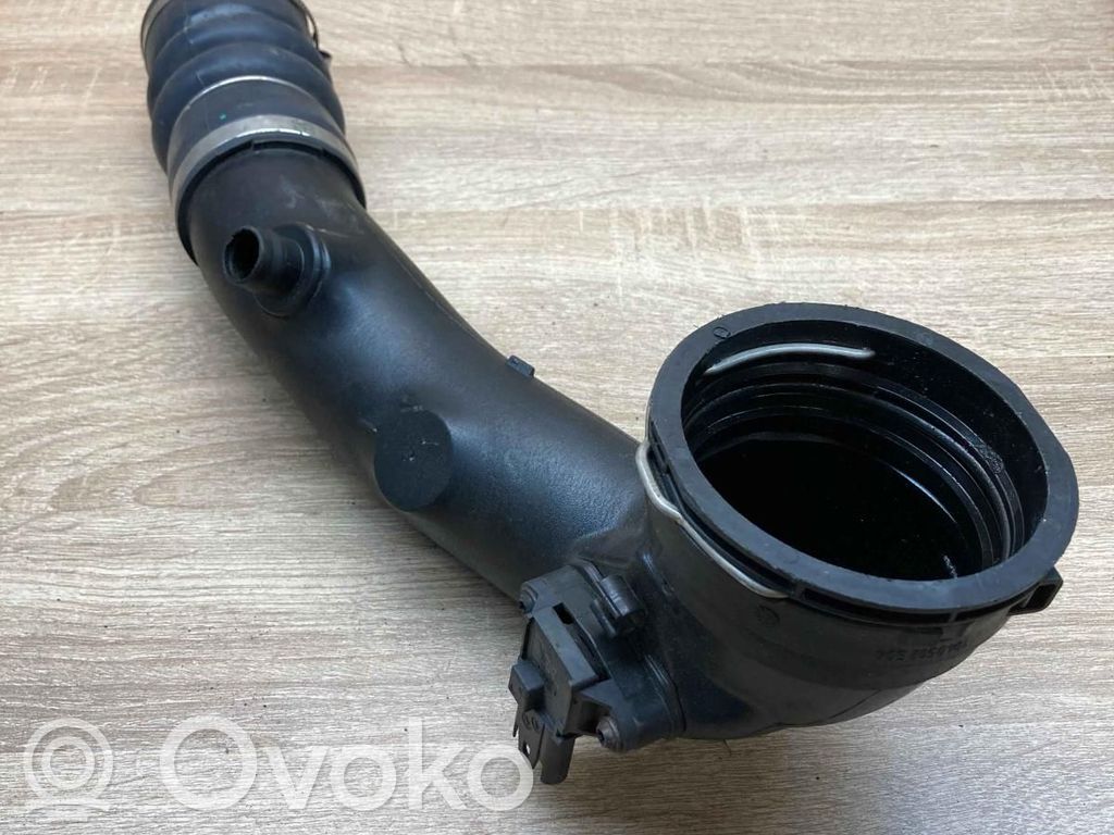 BMW 5 F10 F11 Intercooler hose/pipe 
