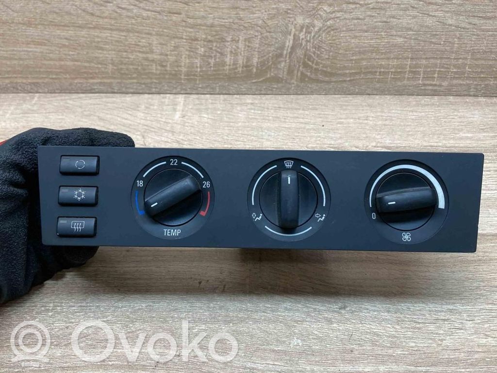 BMW 5 E39 Climate control unit 
