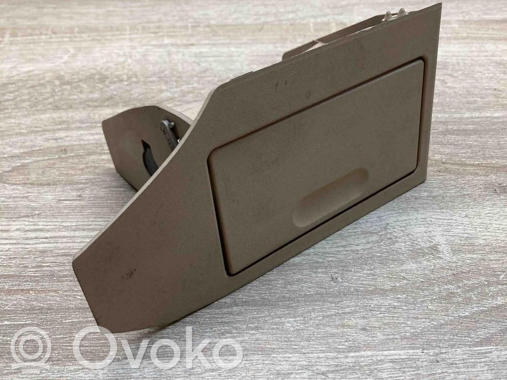 Cendrier   8200234