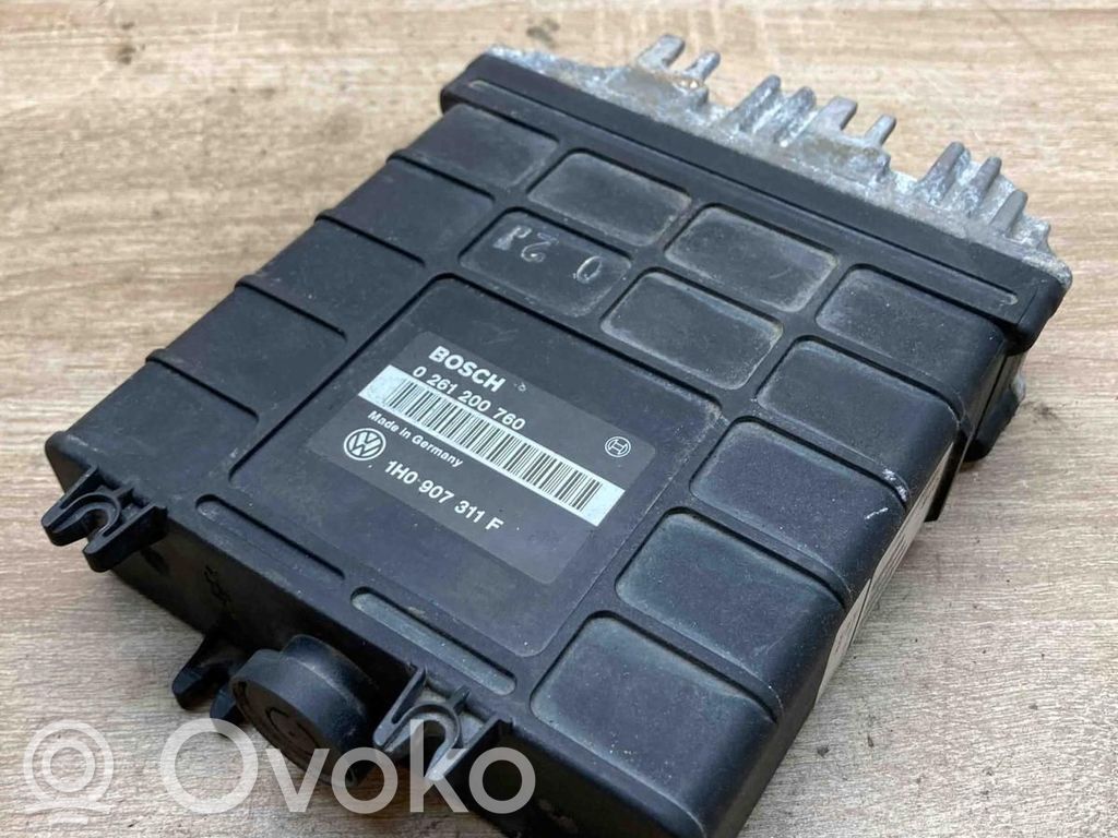 Volkswagen Golf III Unitate control motor/modul ECU 